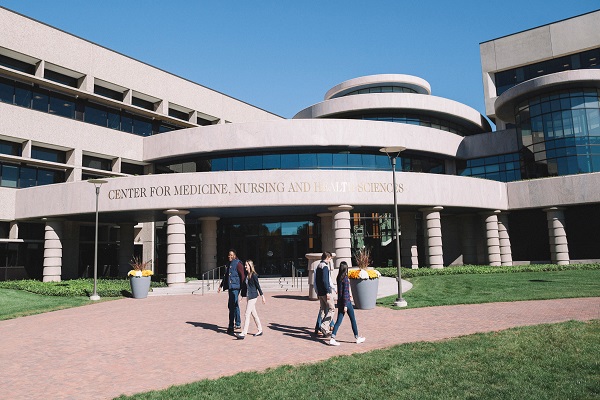 The Center for Medicine, Nursing and Health Sciences on Quinnipiac's North Haven Campus. Copyright Notice: Rich Gilligan @Hello Artists photographed in Fall 2016 for the new branding materials and new EDU website. Usage terms are: Marketing Collateral in perpetuity - e.g.-student guides, annual reports, flyers, brochures, public affairs, web/social media - 3 years paid media.