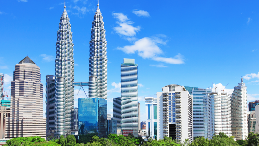 5 Universitas Top di Malaysia dengan Program Teknik dan IT Unggulan