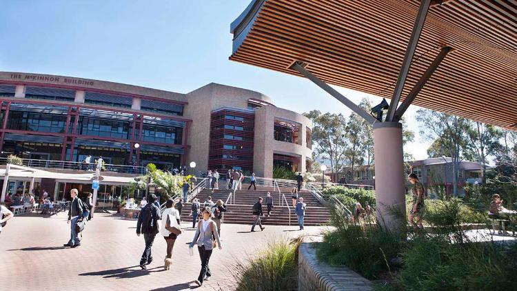 university of wollongong college exterior