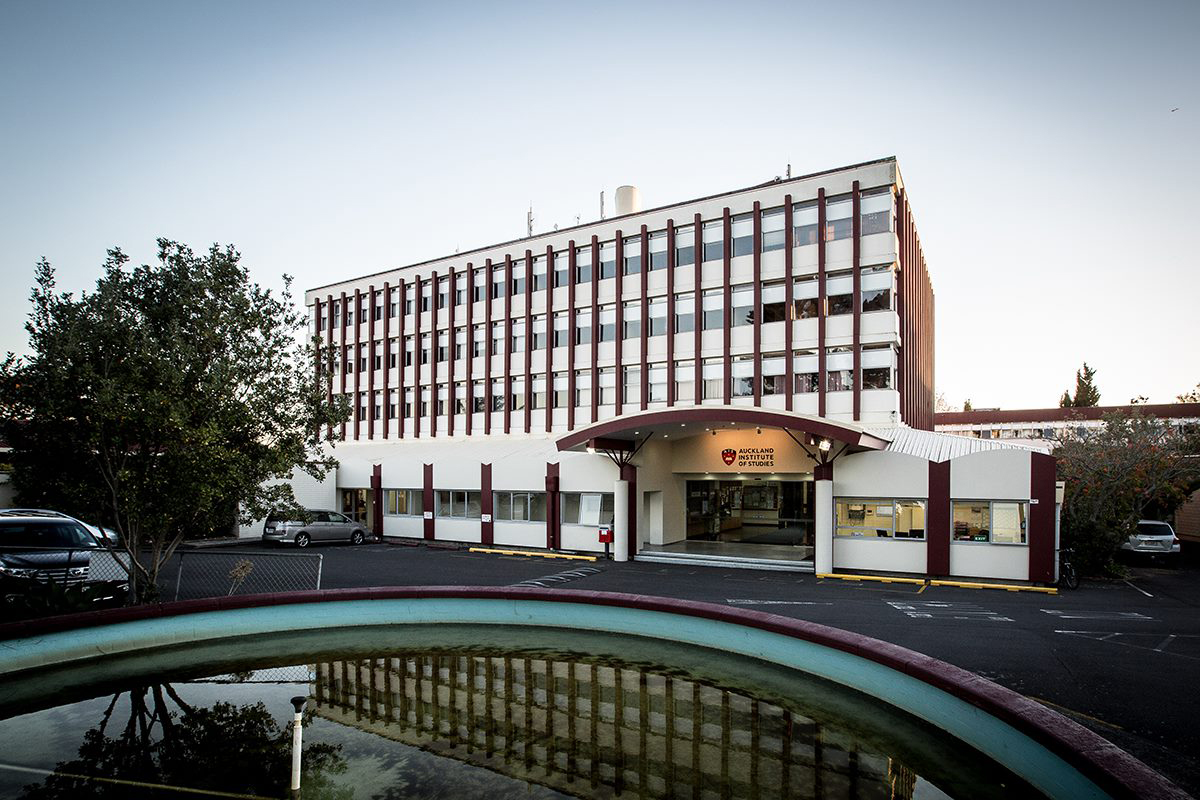 auckland institute of studies building