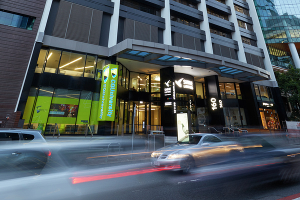 central queensland university entrance