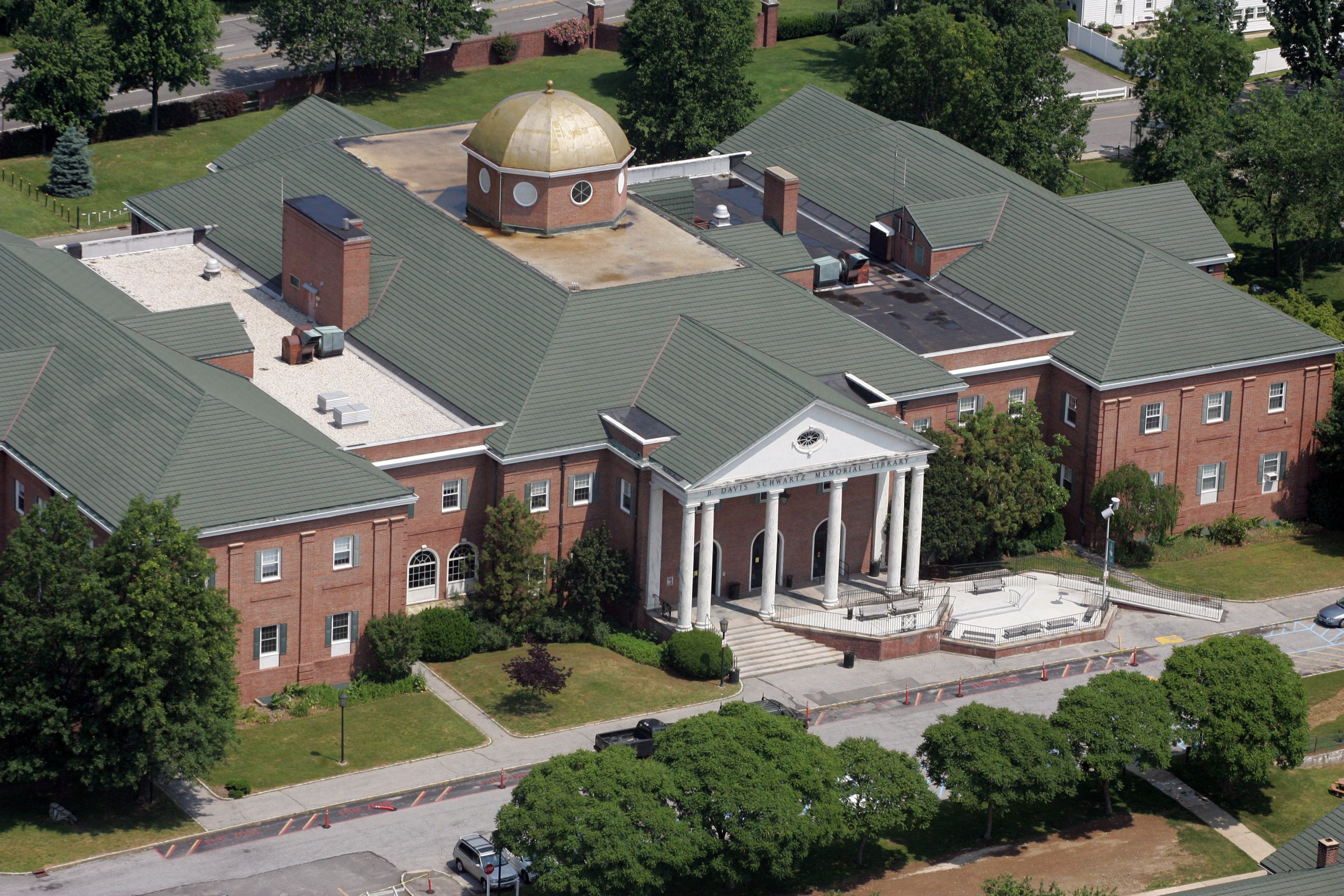 long island university post exterior