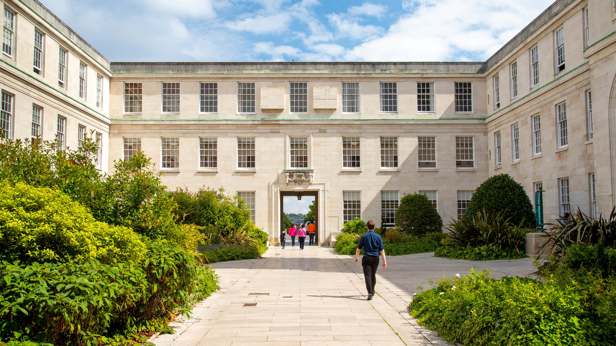 university of nottingham exterior