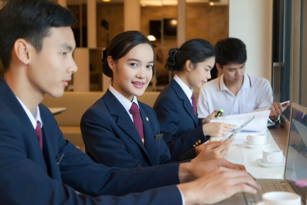 Sekolah Menengah Atas Terbaik Eropa