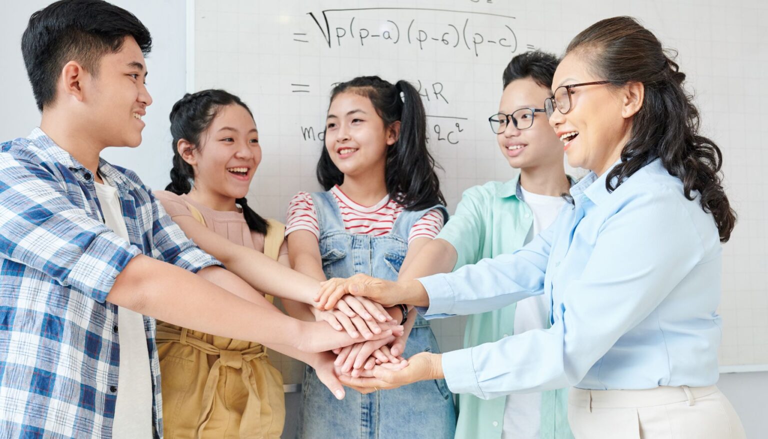 Teaching Children to Celebrate Others’ Successes – Gold Star Education